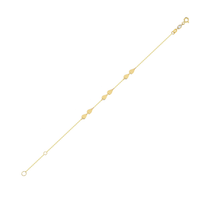 Vastgehouden in gouden armband
