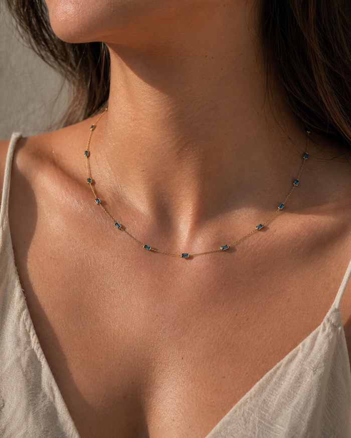 Aquamarine Line Necklace